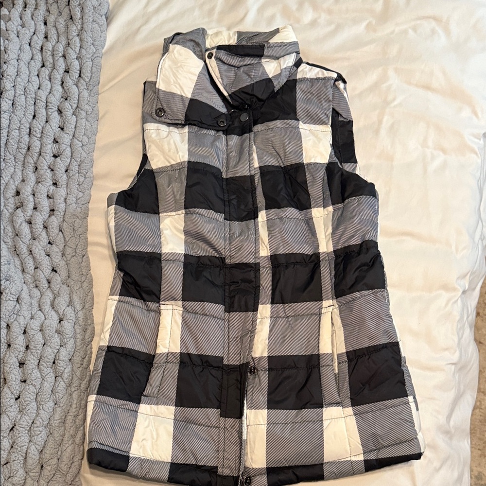 Arizona Jean Company Black and White Plaid Jacket